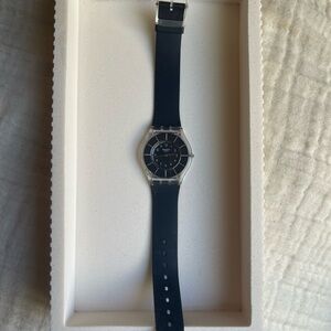 Classic Skin Black Swatch Watch